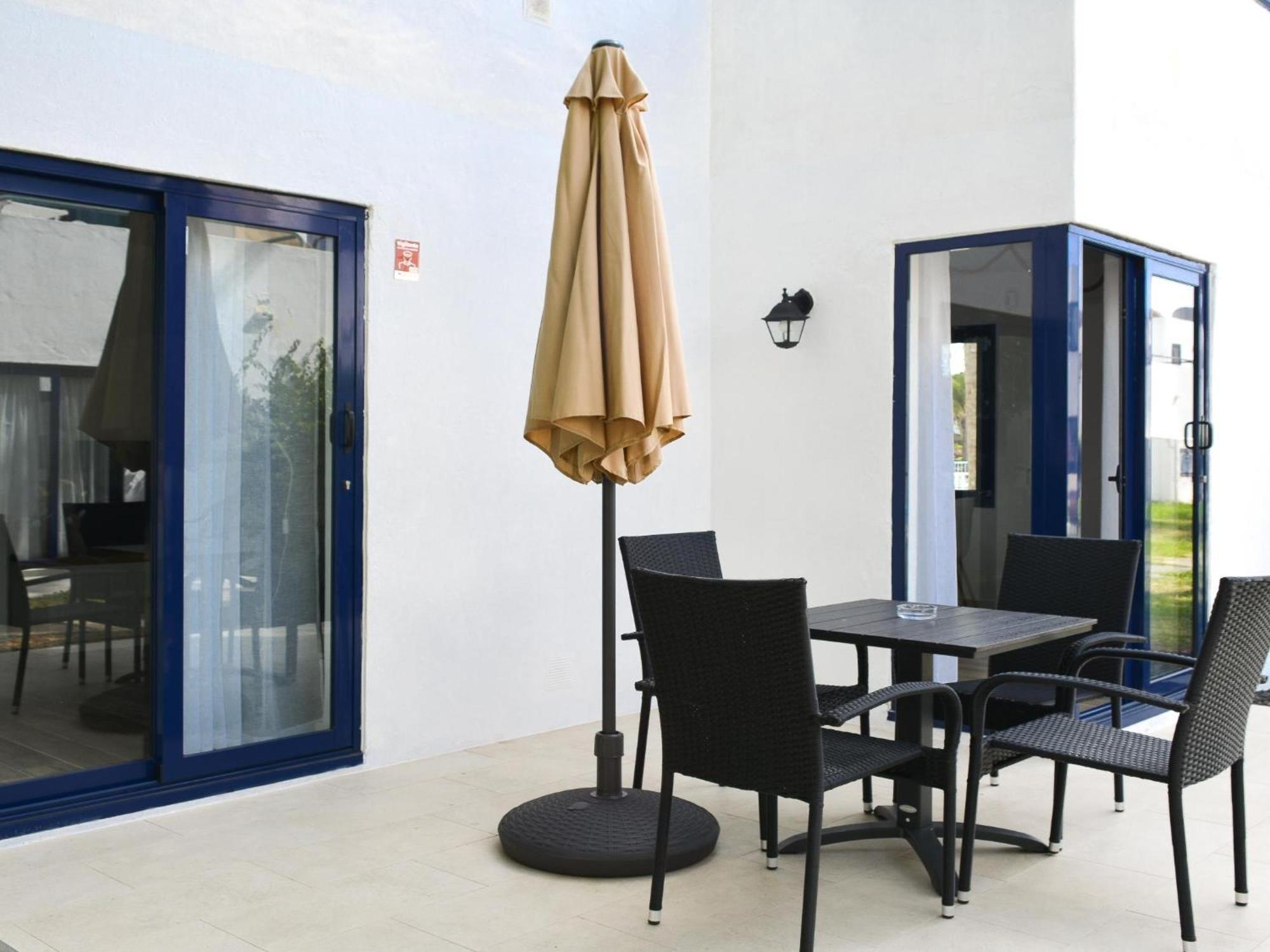 Los Barqueros 1 By Best Holidays Fuerteventura Corralejo Room photo